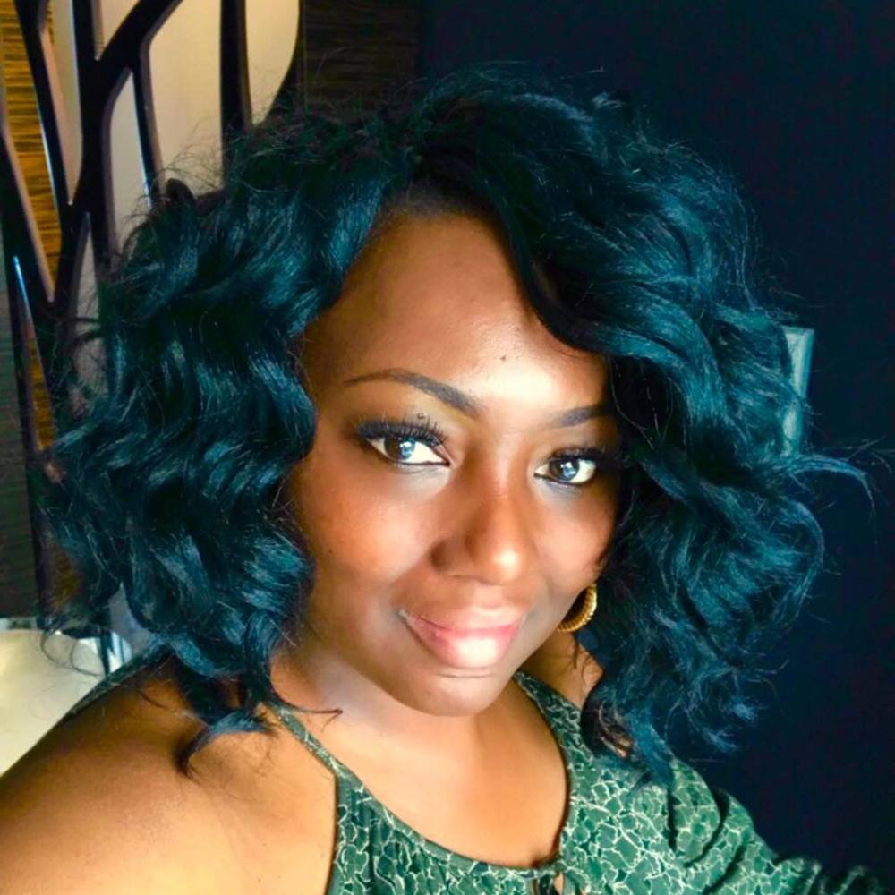 Meet your Posher, Latonia